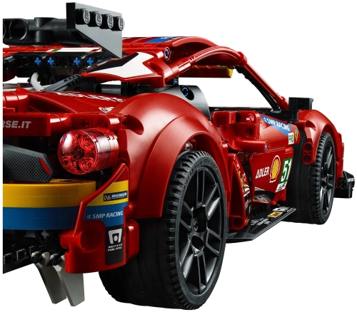 Конструктор LEGO Technic Ferrari 488 GTE 42125