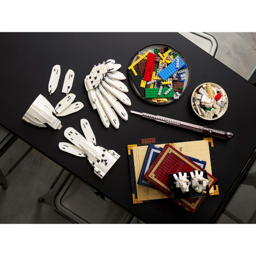 Конструктор LEGO Harry Potter Символы Хогвартса коллекционное издание 76391