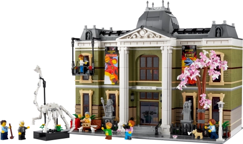 Конструктор LEGO Icons 10326 Музей естественной истории