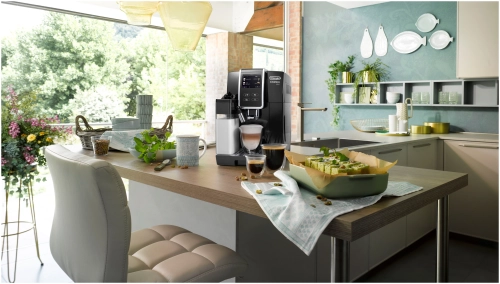 Кофемашина De'Longhi ECAM370.70, черный