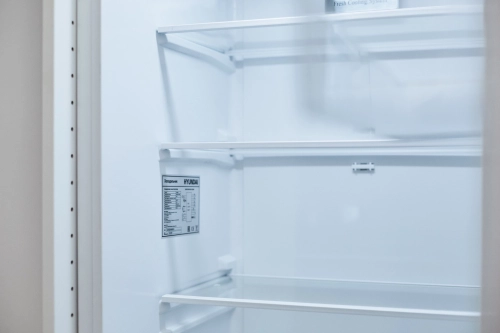 Встраиваемый холодильник HYUNDAI CC4023F двухкамерный