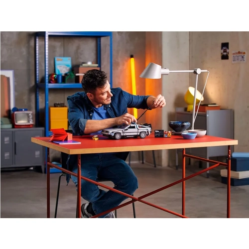 Конструктор LEGO 10300 Creator Expert Машина времени Назад в будущее