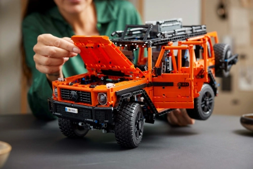 Конструктор LEGO Technic 42177 Профессиональная линейка Mercedes-Benz G500