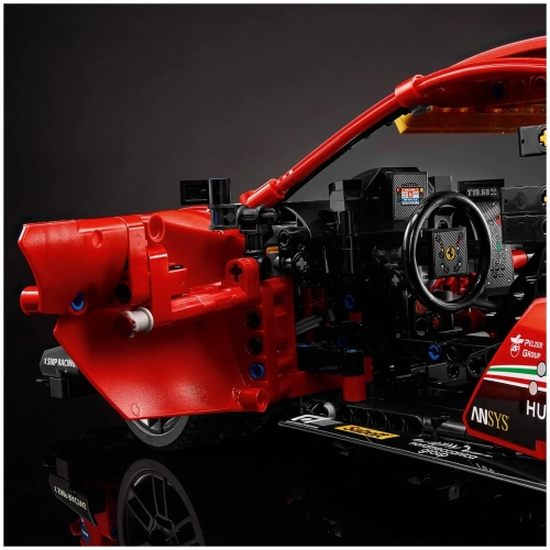 Конструктор LEGO Technic Ferrari 488 GTE 42125