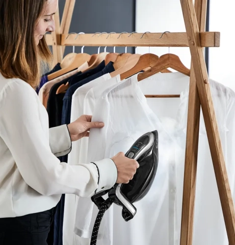 Парогенератор с умной подсветкой Tefal Pro Express Vision GV9821E0