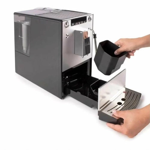 Кофемашина автоматическая Melitta Е 953-202 Caffeo Solo & Milk